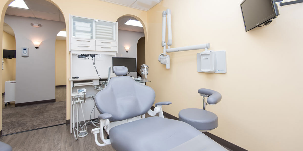 Easton Comprehensive Dentistry