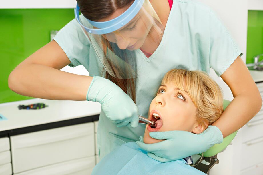 What Should A Tooth Extraction Look Like When Healing?
